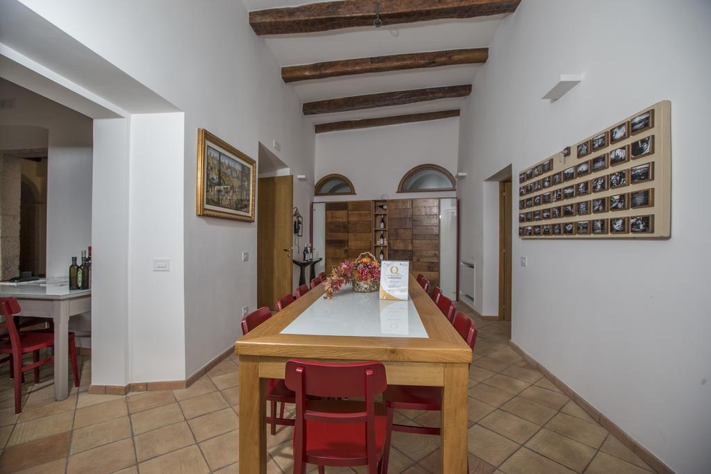 הוילה Arce Palazzo Tronconi מראה חיצוני תמונה